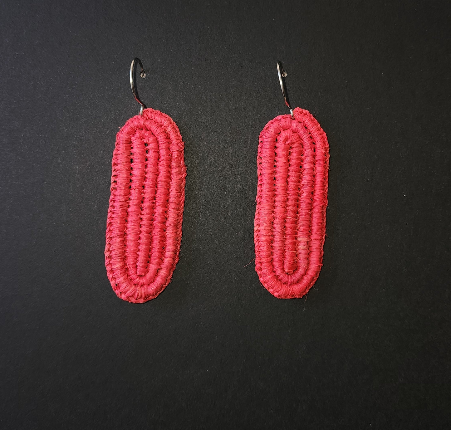 Red Oblong Woven Earrings by Tahnae Davidson-Bartley