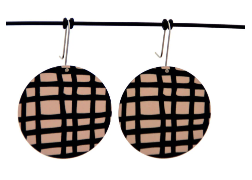 Kitty Came Home - Crosshatch Buttermik, 36mm Shepherd Hook