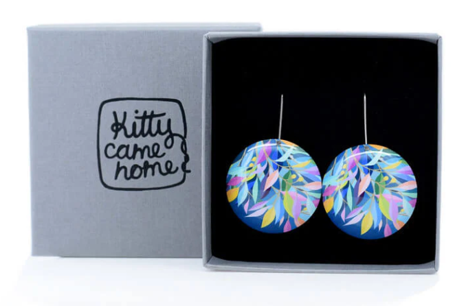 Kitty Came Home - Evening Leaves, 36mm Domed C Shep. Hook