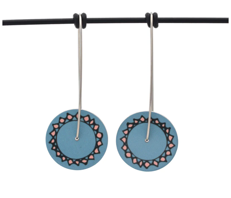 Kitty Came Home - Facets, 17mm C Drop Hook